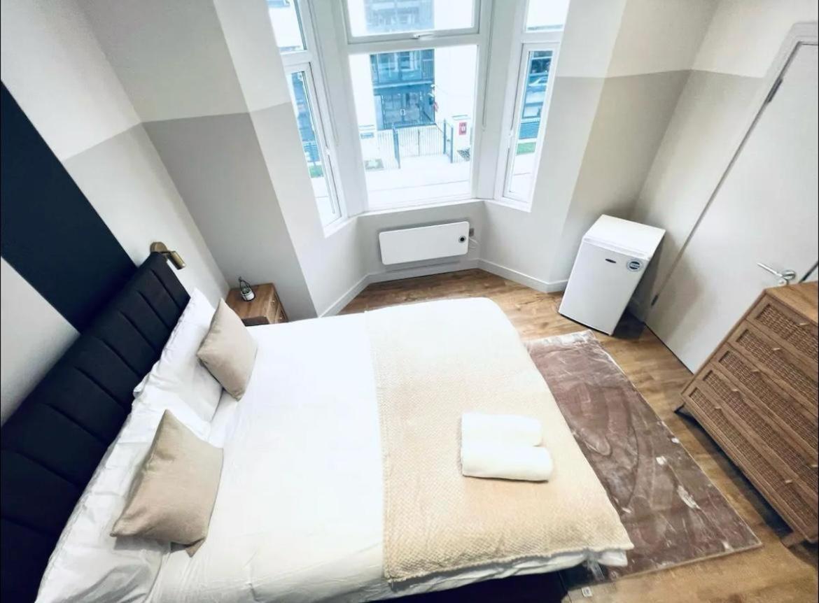 London South Charming Ensuite Look Like Hotel Designer Room Exterior photo
