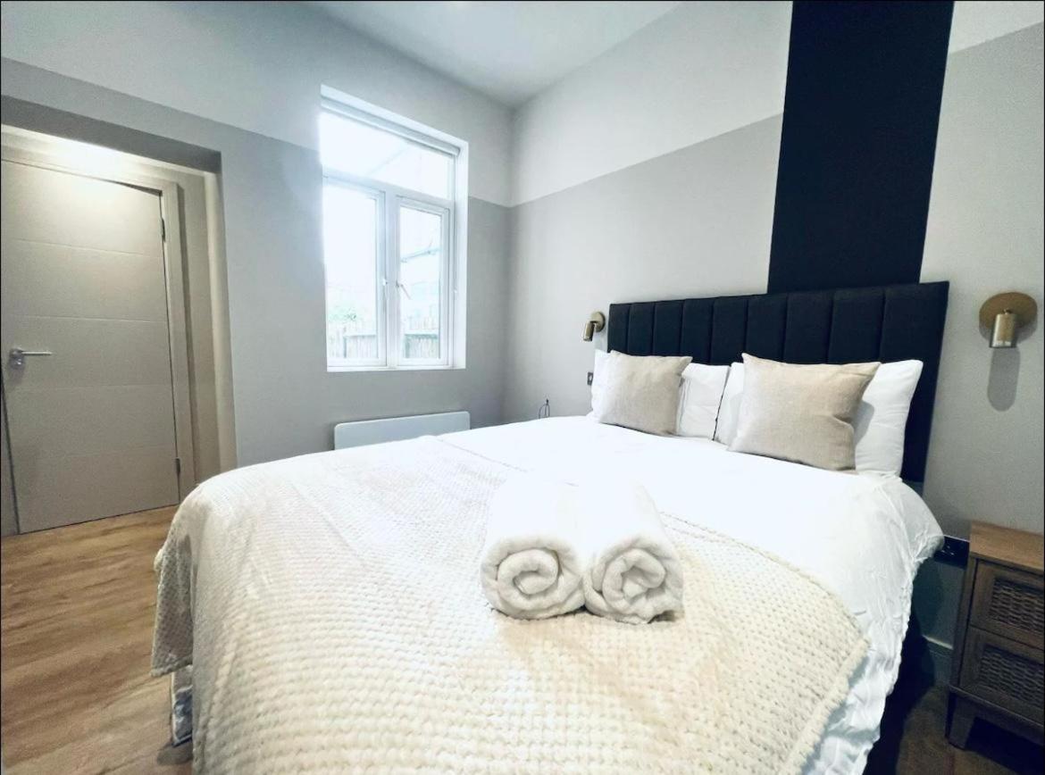 London South Charming Ensuite Look Like Hotel Designer Room Exterior photo
