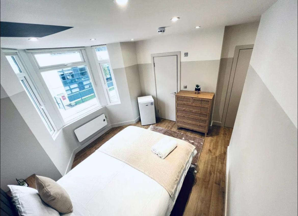 London South Charming Ensuite Look Like Hotel Designer Room Exterior photo